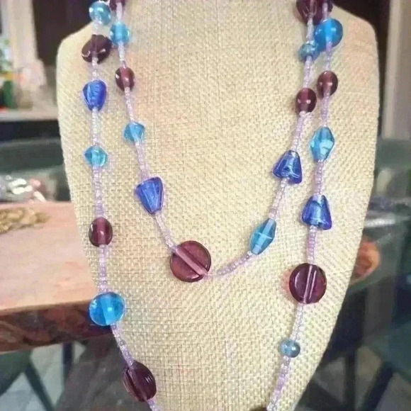 Long  murano gkass bead necklace - Picture 3 of 3